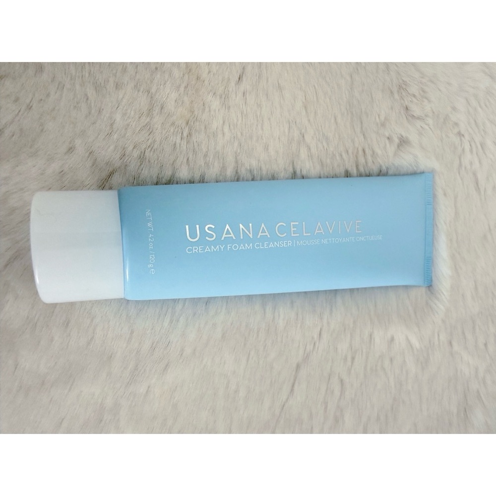 USANA Creamy Foam Cleanser